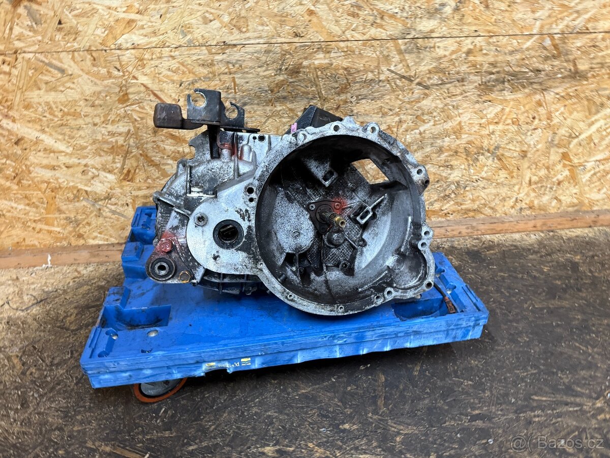 MANUÁLNÍ PŘEVODOVKA PEUGEOT BOXER 2.5TD 76KW 20KM36 - 2