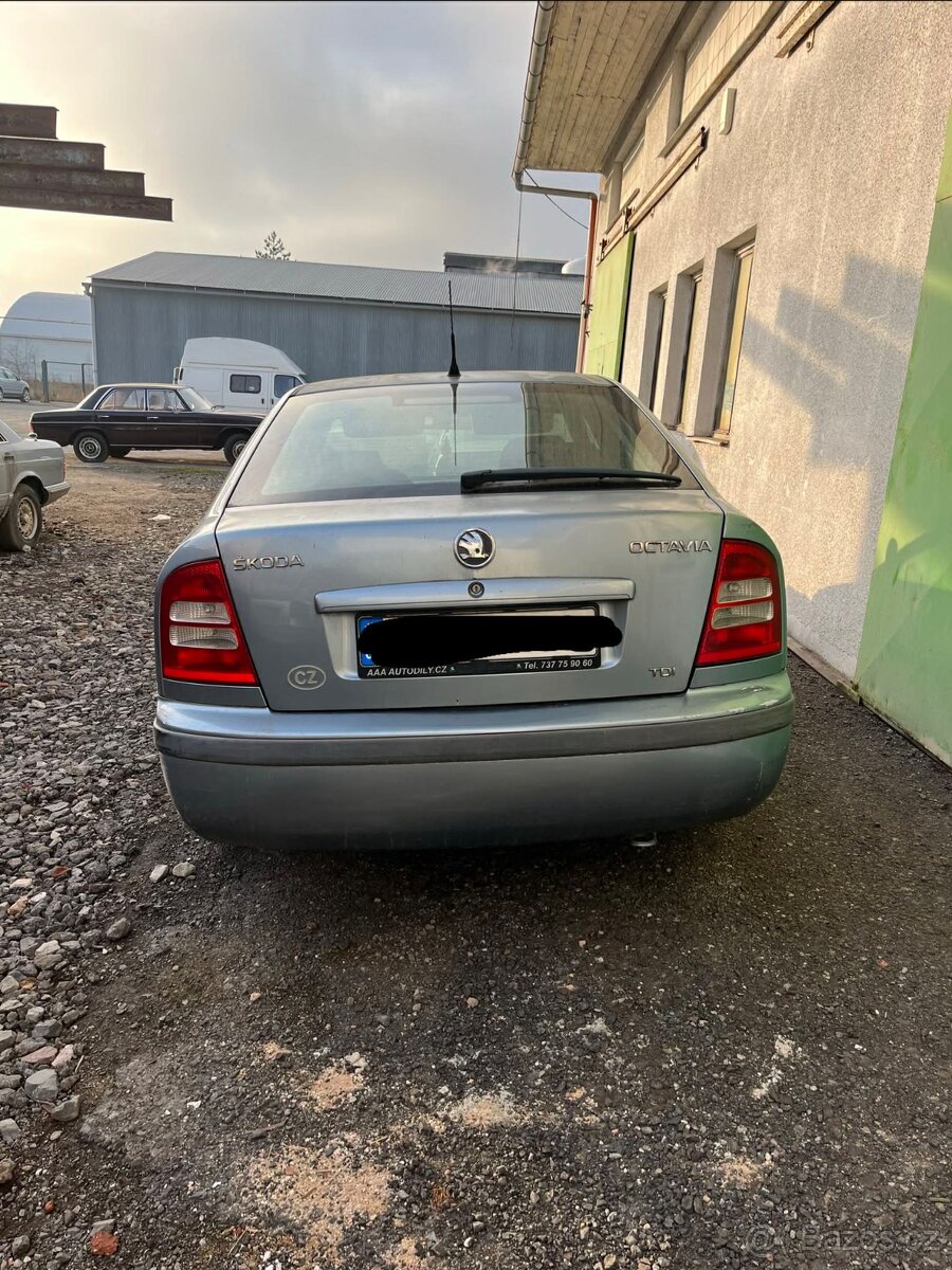 Na náhradní díly Škoda Octavie I - 2