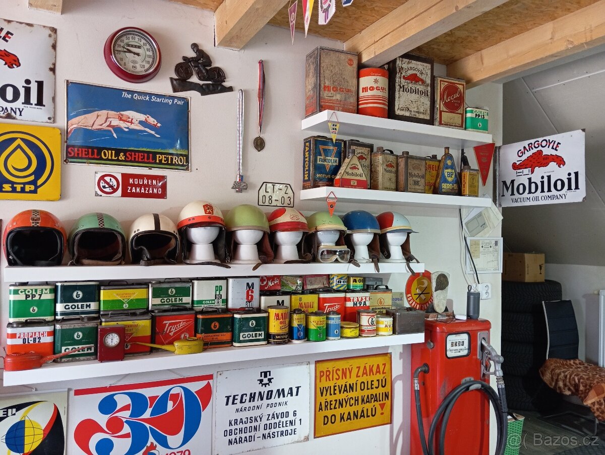 Steré plechovky od oleje - 2