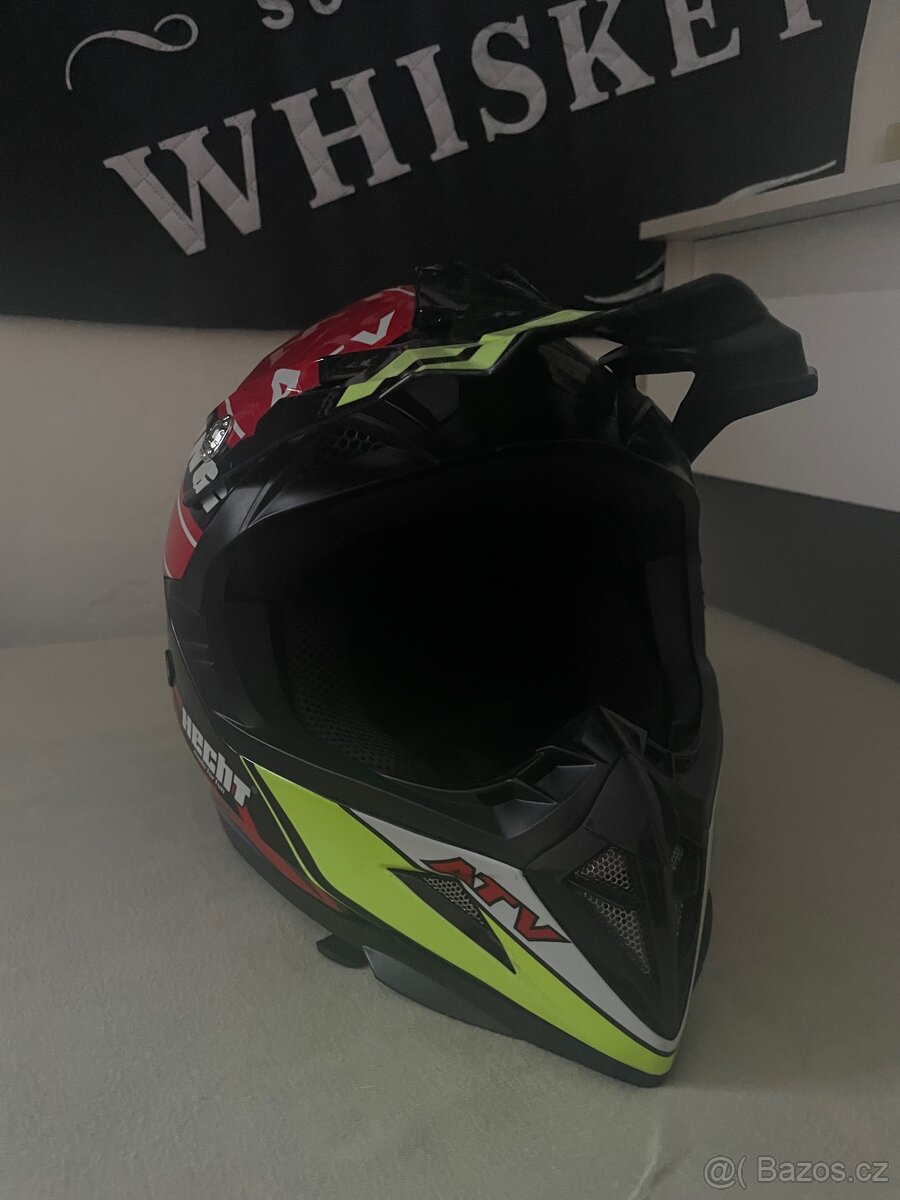 Helma na motorku - 2