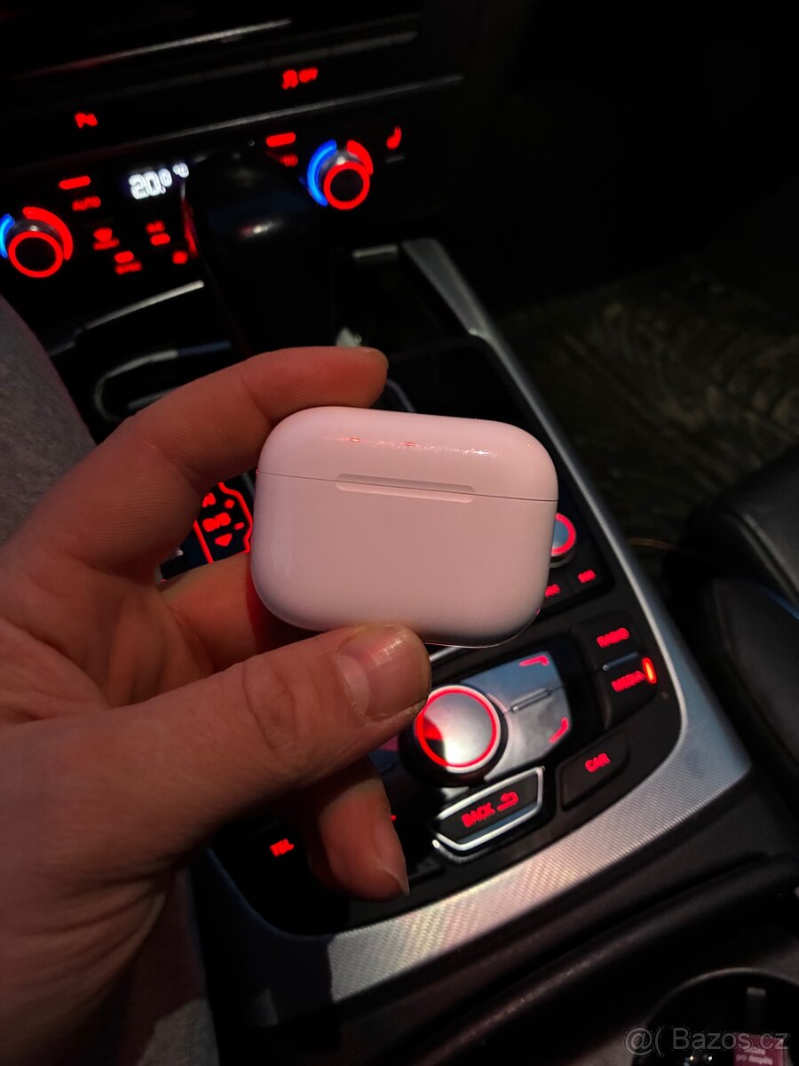 Apple AirPods Pro 3gen - 2