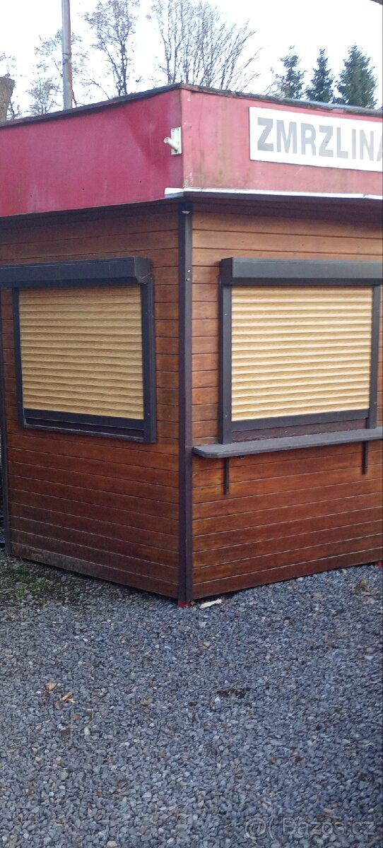Zmrzlinový stánek - 2