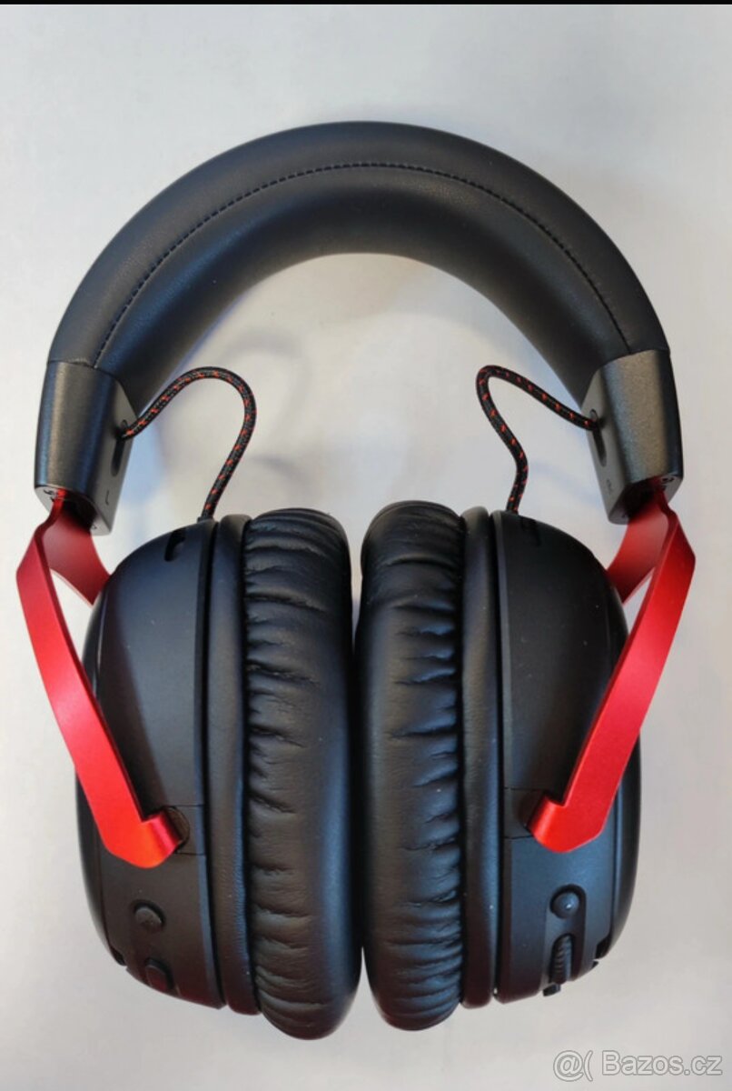 Herní sluchátka HyperX Cloud III S Wireless Red - 2