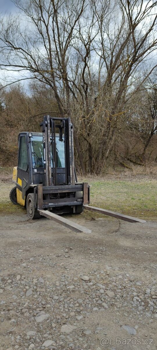 Yale GDP40LJV2471 - 2