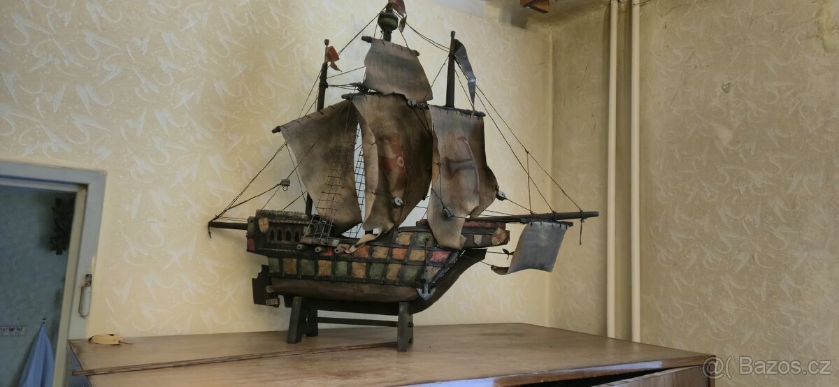 Model historické lodi Santa María - 2