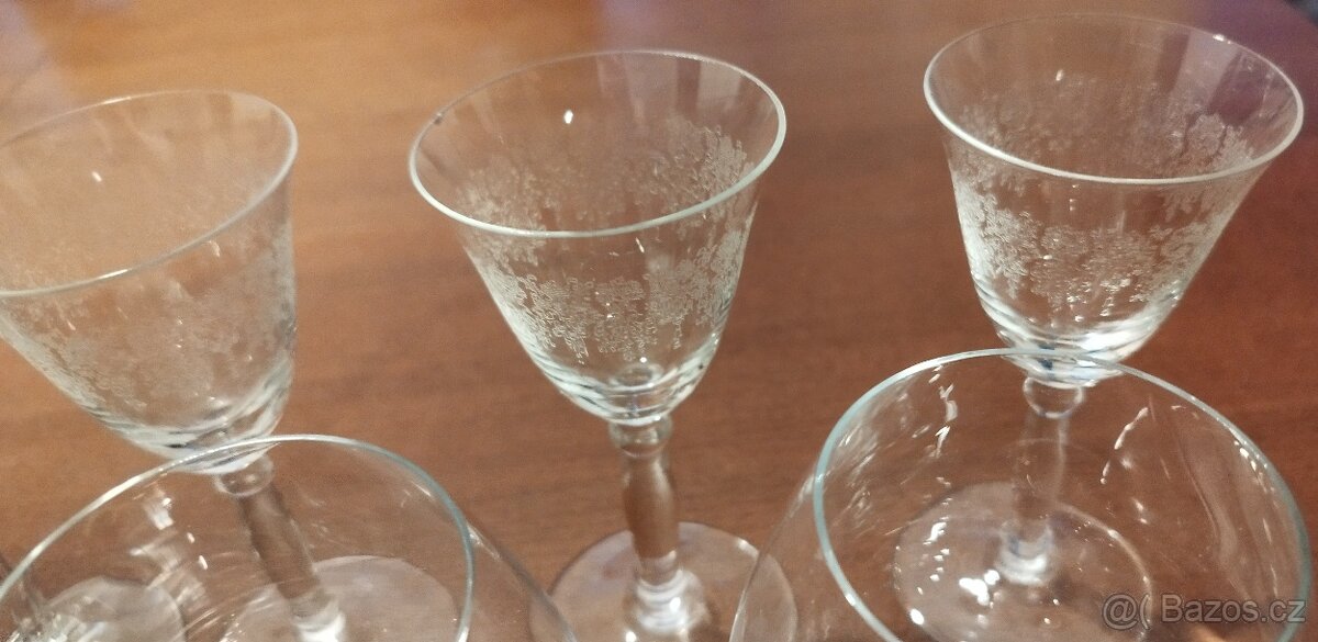 Skleničky a keramika - 2