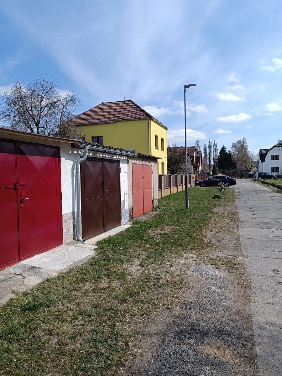 Garáž na prodej - 2