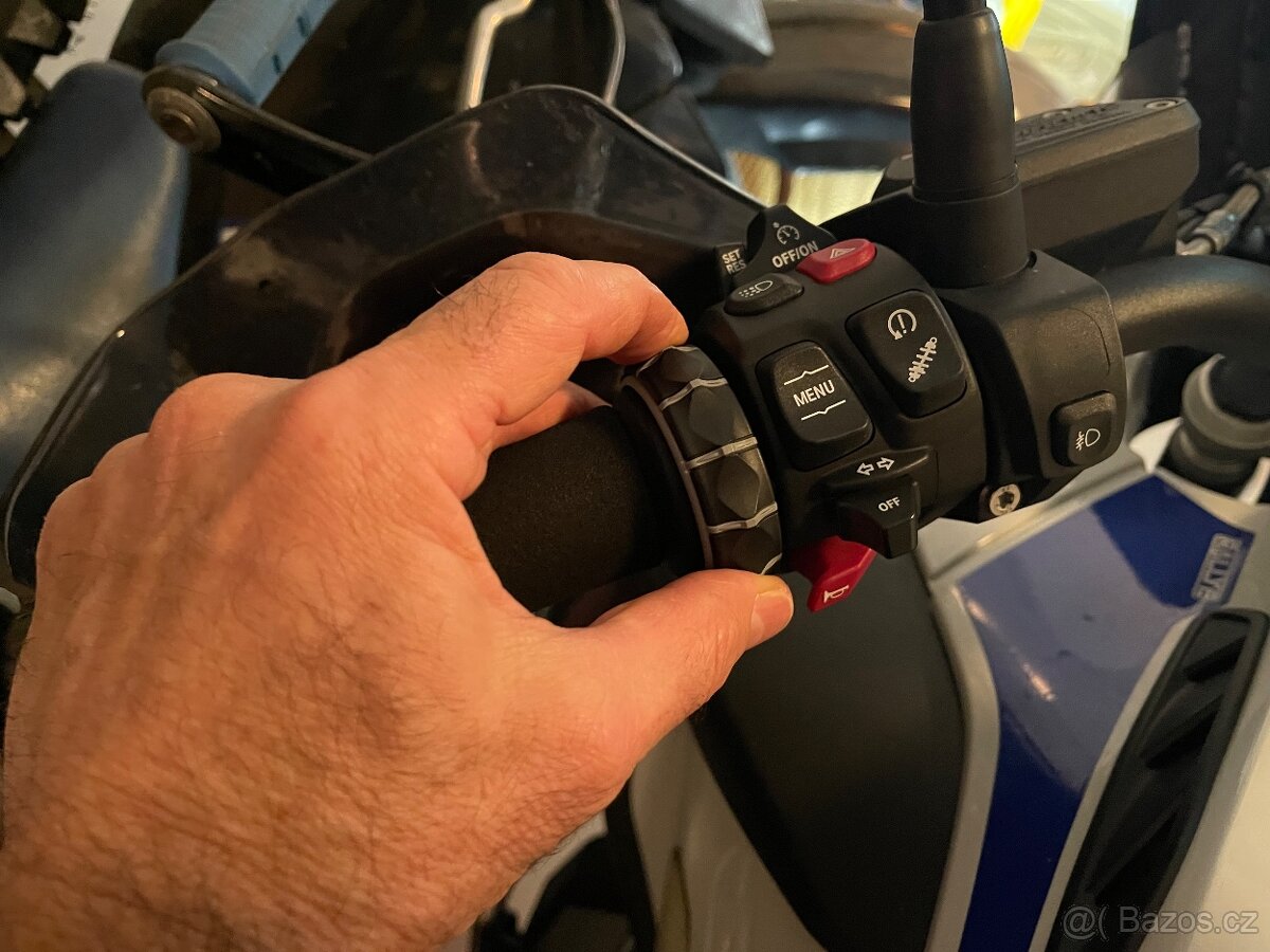 Tiež ste nespokojný s BMW Navigátorom? - 2