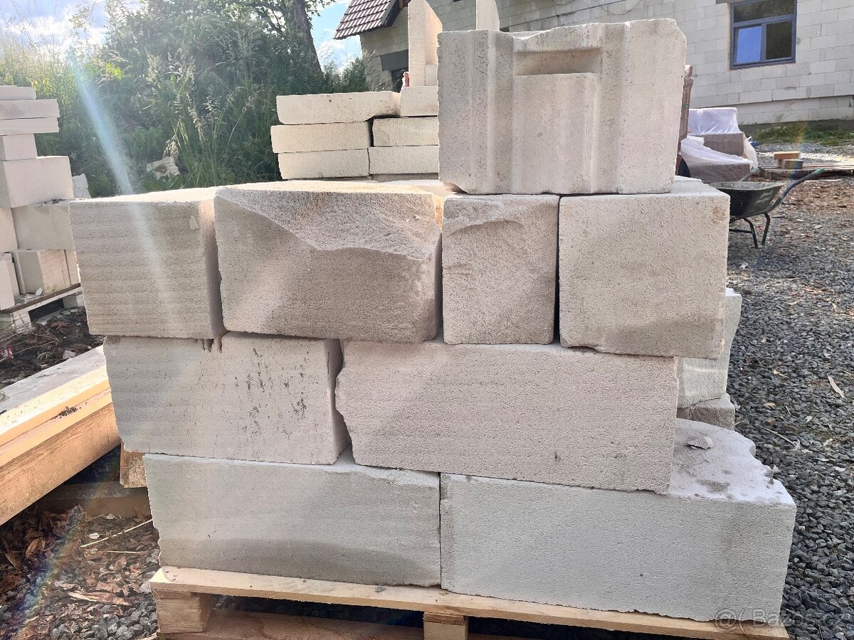 Ytong Lambda YQ 375 - 2