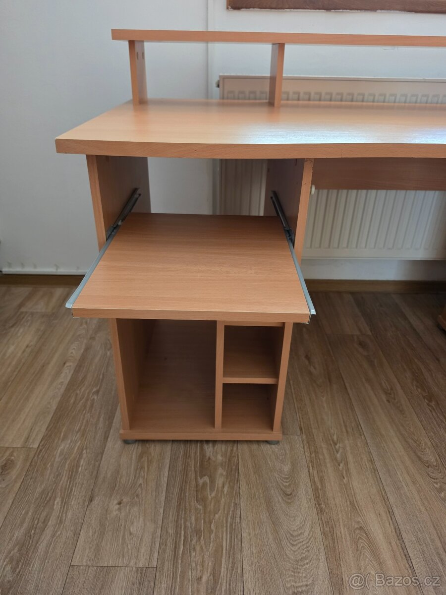 Prodám psací PC stůl - 2