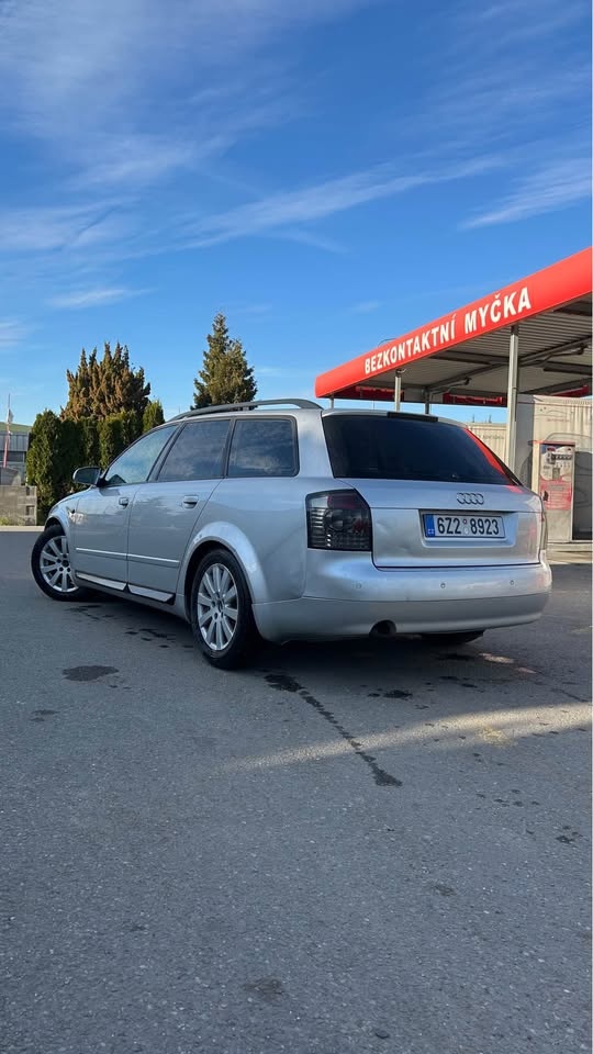 PRODÁM Audi A4B6 avant 2003 1.9tdi 96kw - 2
