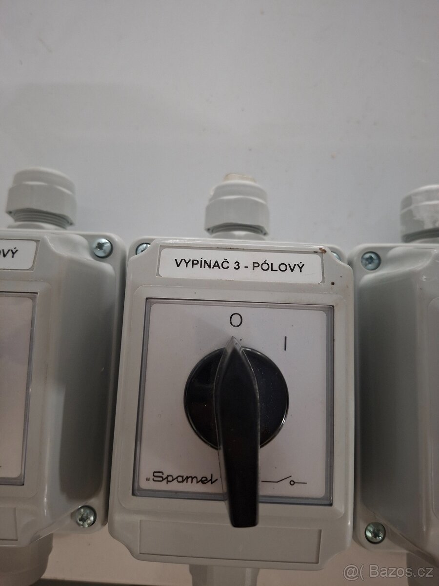 3 - pólový vypínač Spamel, 3KS - 2