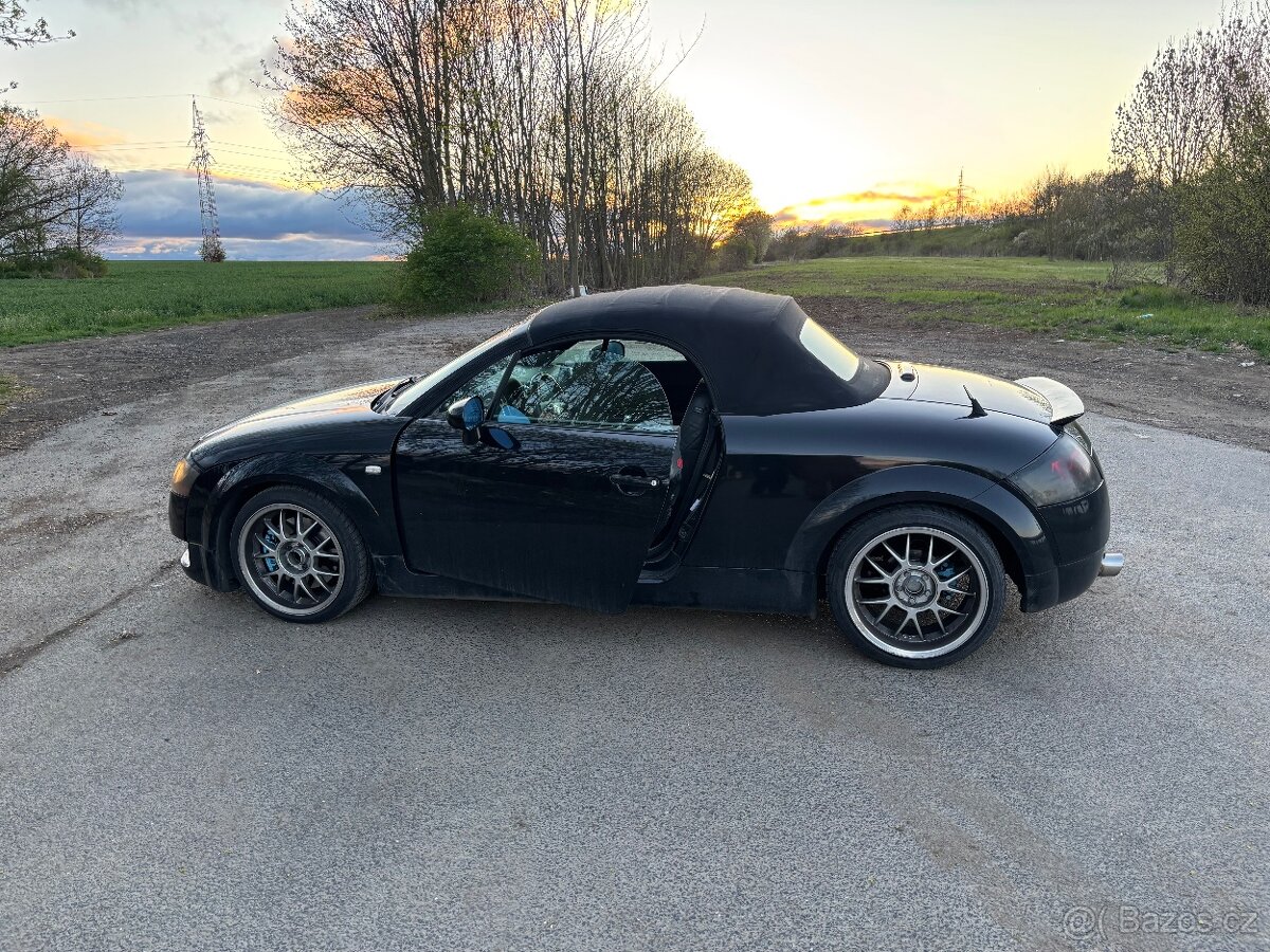 Audi tt mk1 - 2