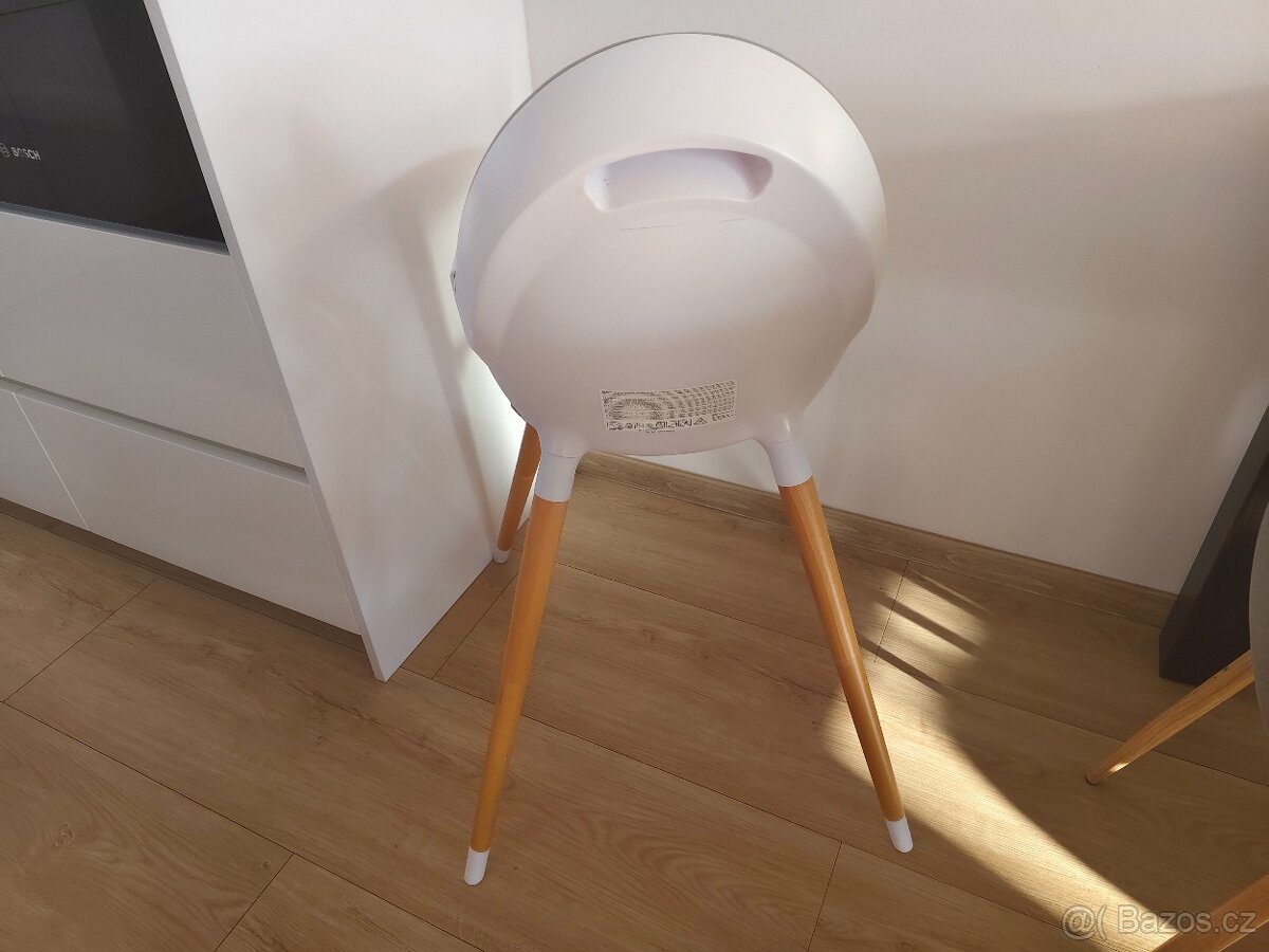 Jídelní židlička - 2