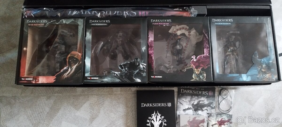 Darksiders sošky/figurky maska 1:1 replika meče - 2