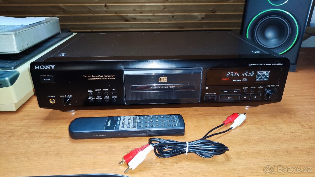 Sony CDP-XE900 - 2