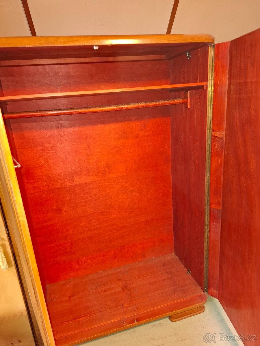 Starodávná ložnice - 2