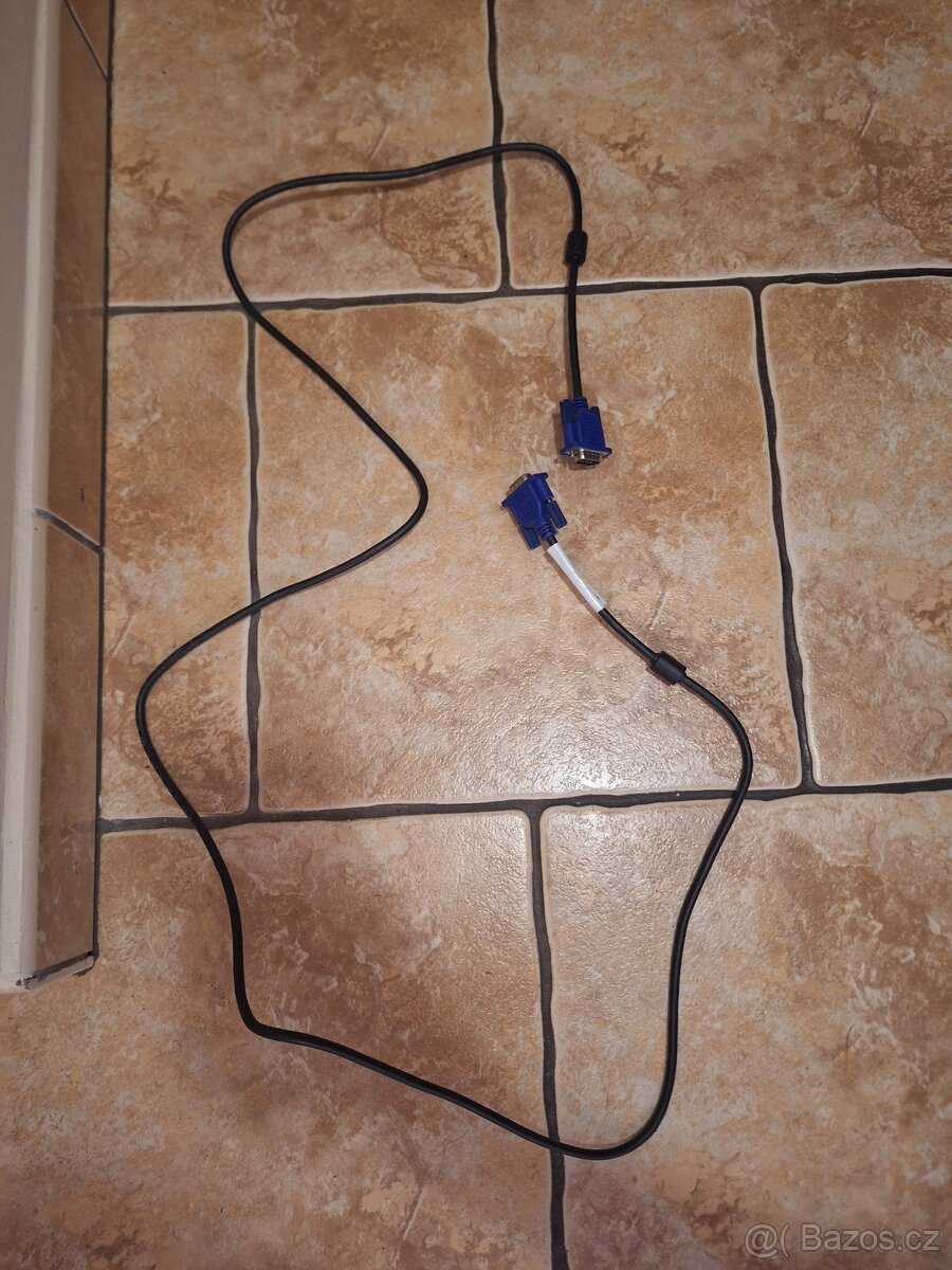 Prodám VGA kabel - 2