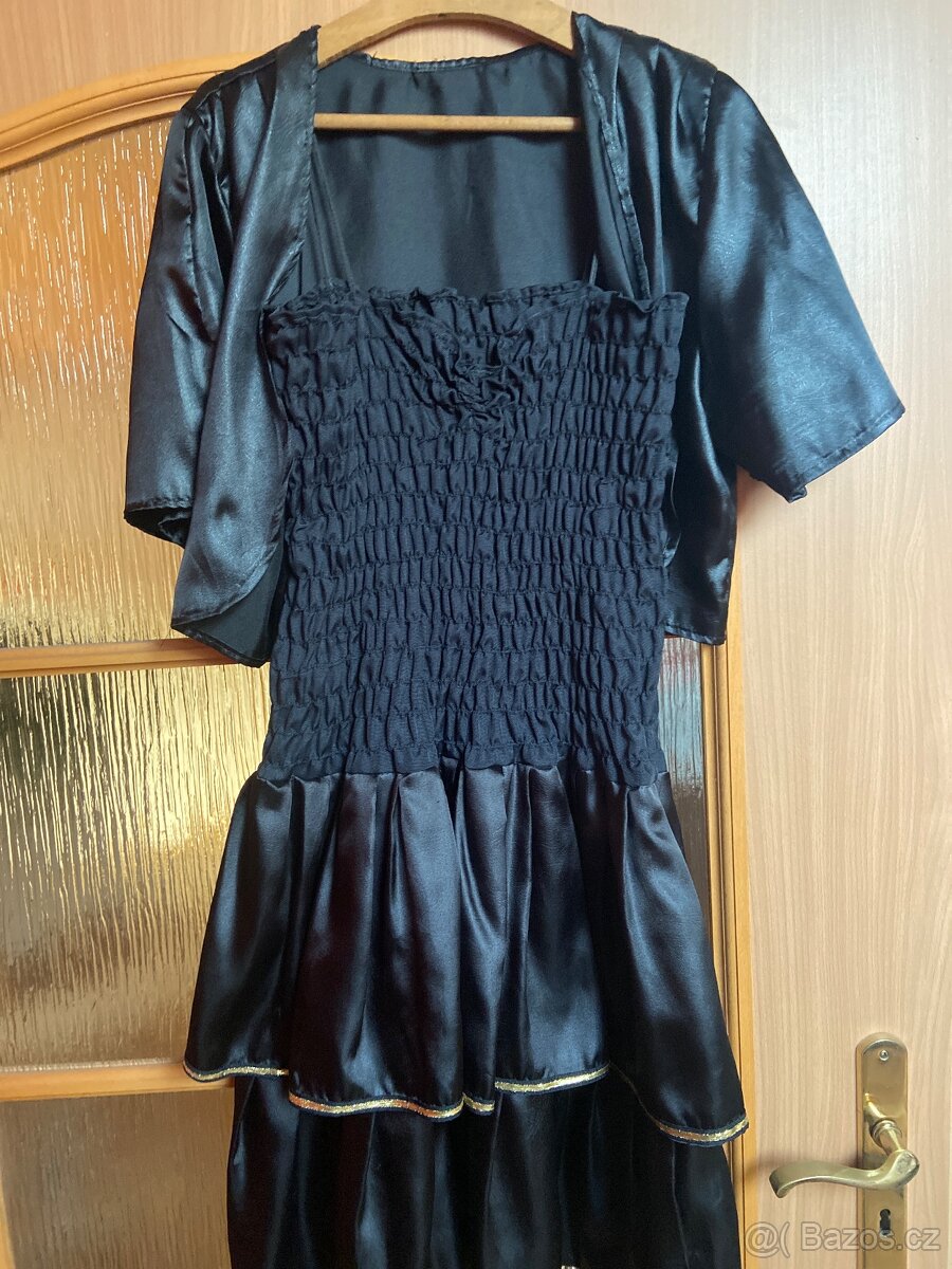Dámské šaty - 2