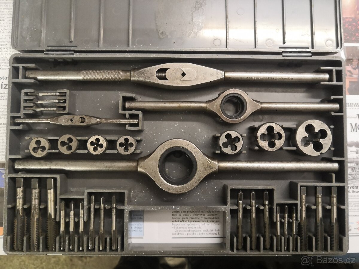 P:sada závitníků narex M1 čssr - 2