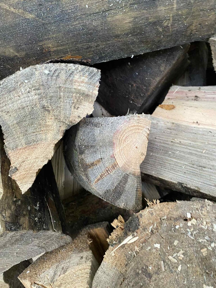 Kvalitní dřevo na topení – od 900 Kč - 2