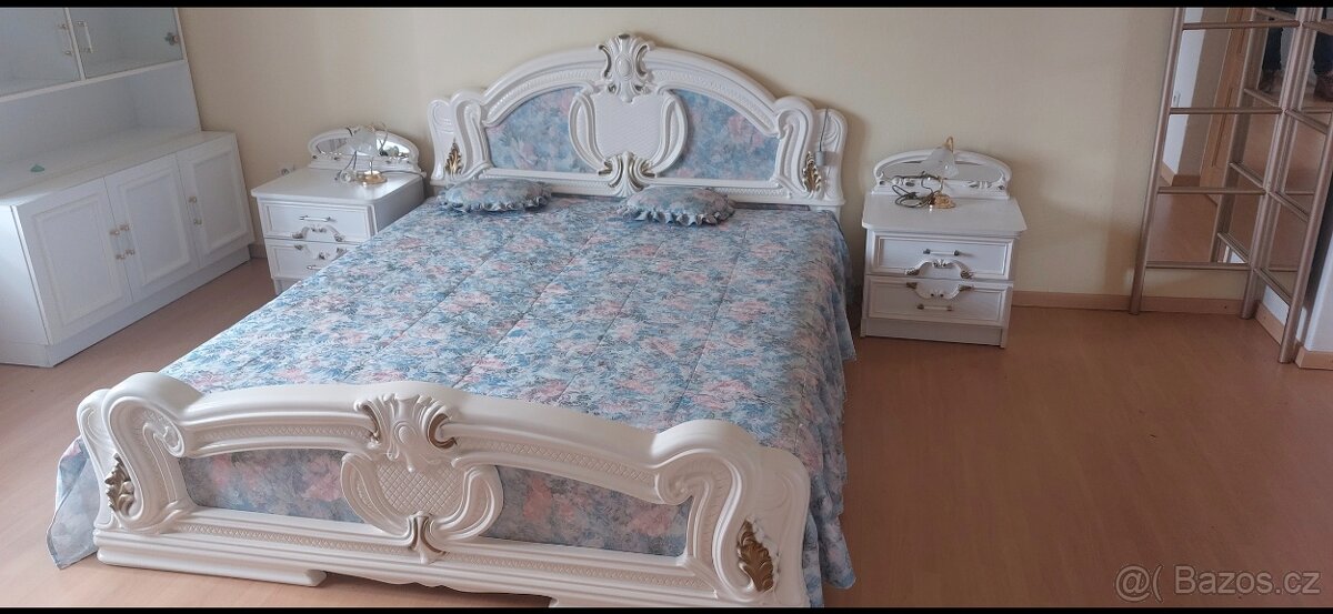 Skříňe, komody, truhly, kufry, atd. - 2