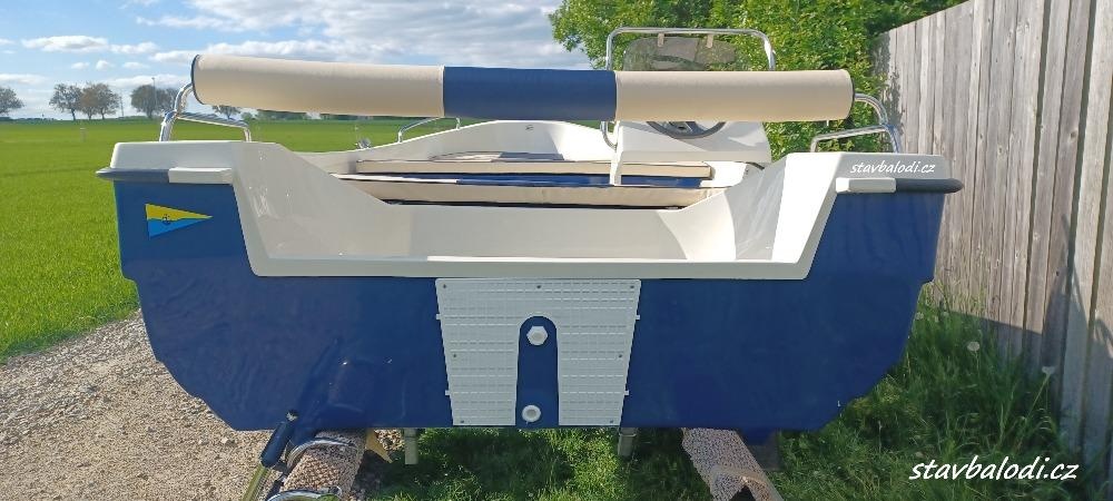 Motorový člun, loď - 2