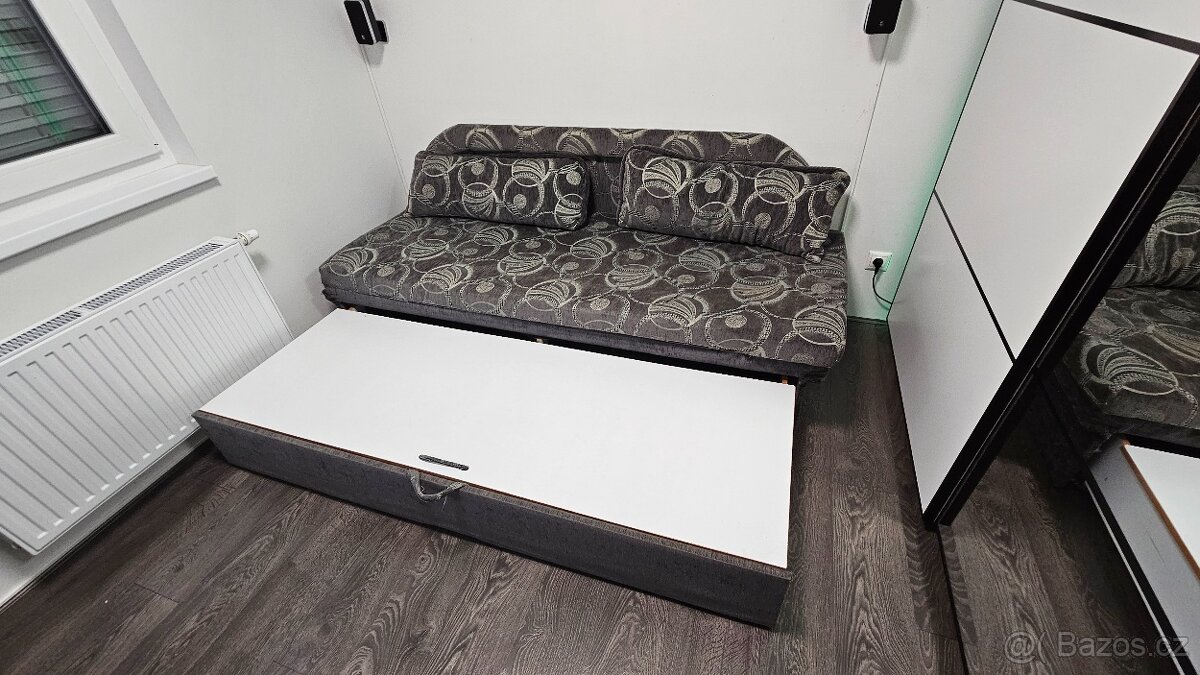 Rozkládací pohovka (gauč) s úložným prostorem - 2