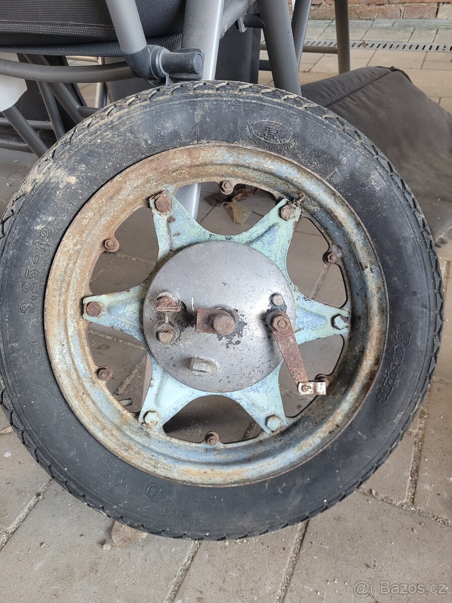 Přední kolo ČZ rikša prase - 2