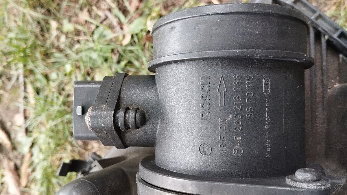 Váha vzduchu bosch Volvo V70 - 2