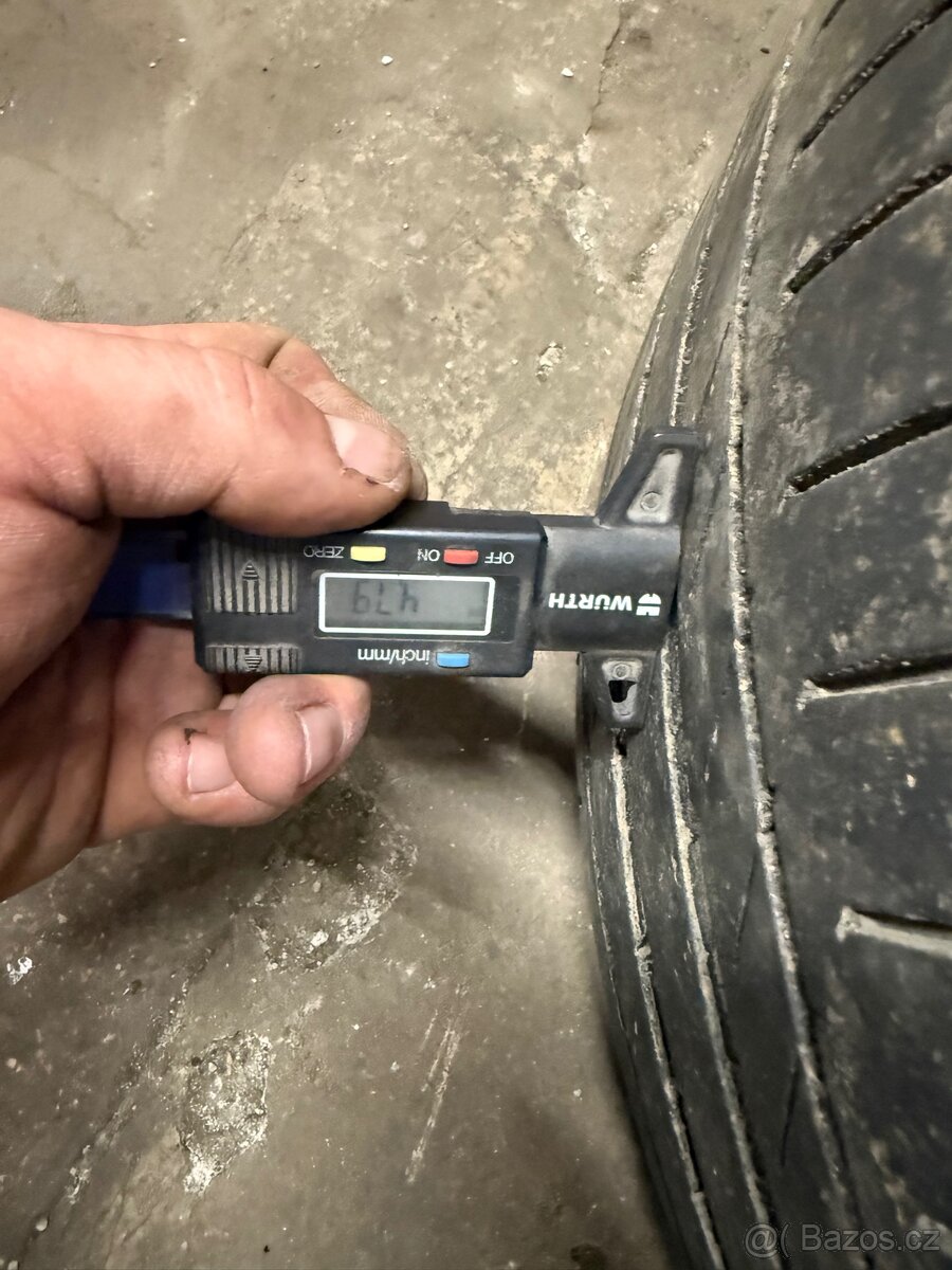 Pneu 235/50 R18 101V continetal letní - 2