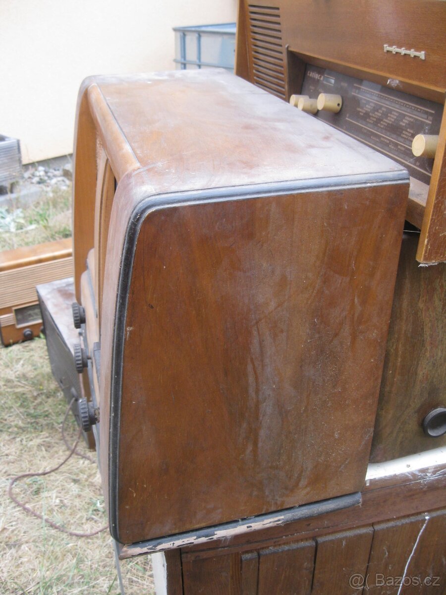 rádio TESLA Largo T516A - 1950 700kč - 2