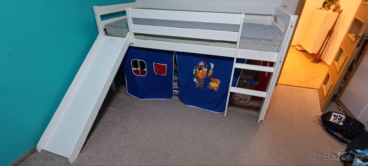 Dětská postel s tunelem a se skluzavkou - 2