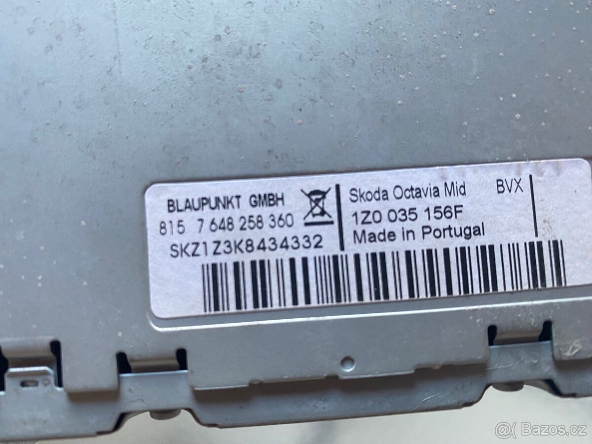 Škoda Octavia 2 rádio - 2
