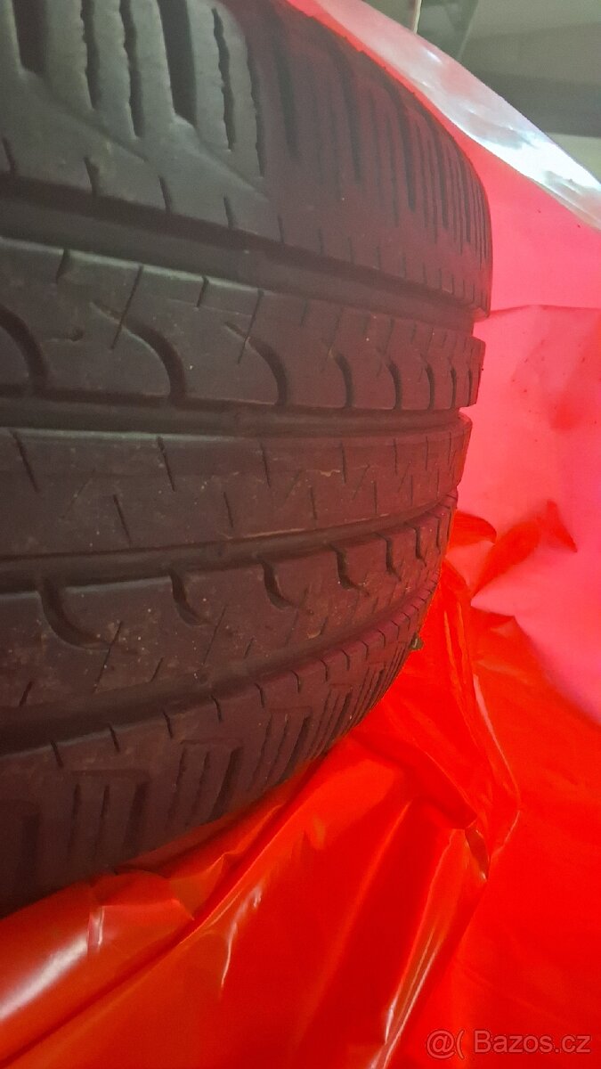 Pneumatiky 255/55R18 - 2