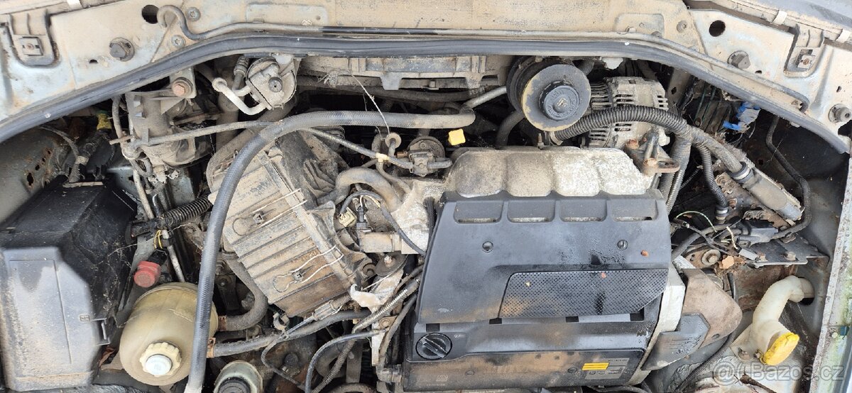 Renault Megane 2.0 16v F7R 2x Hatchback - 2