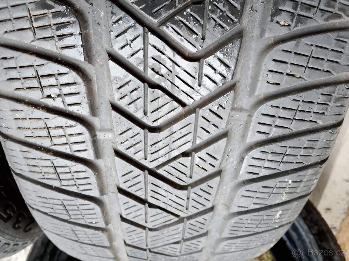 235/50/20 104v Pirelli - zimní pneu 2ks - 2
