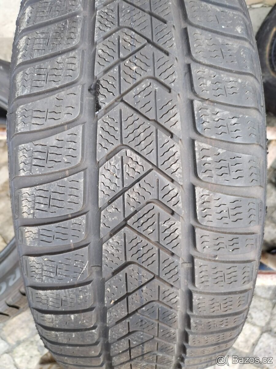 225/55/18 zimni pneu PIRELLI 225/55 R18 - 2