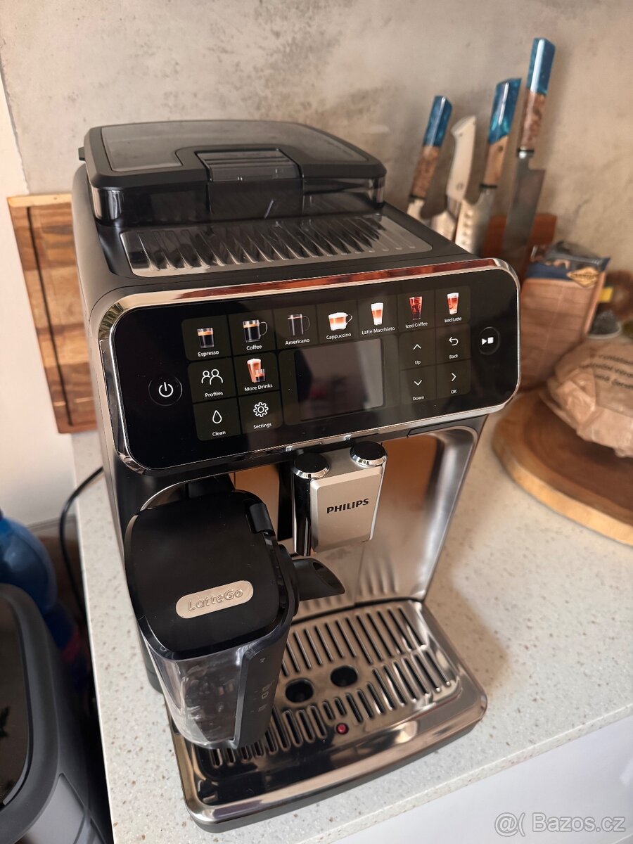 Philips 5500 series - Plně automatický kávovar - 2