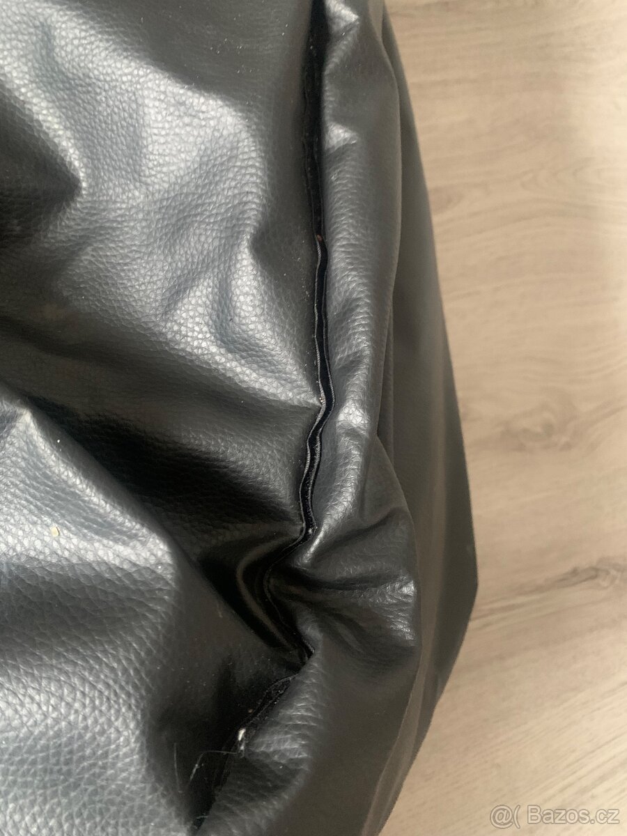 Kožený černý pytel/ vak na sezení - 2