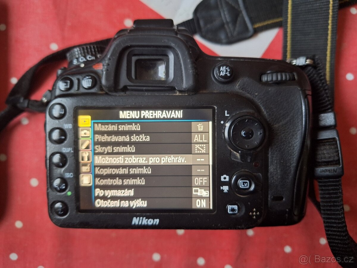Nikon D7100 plně funkční+baterie+nabíječka+popruh - 2