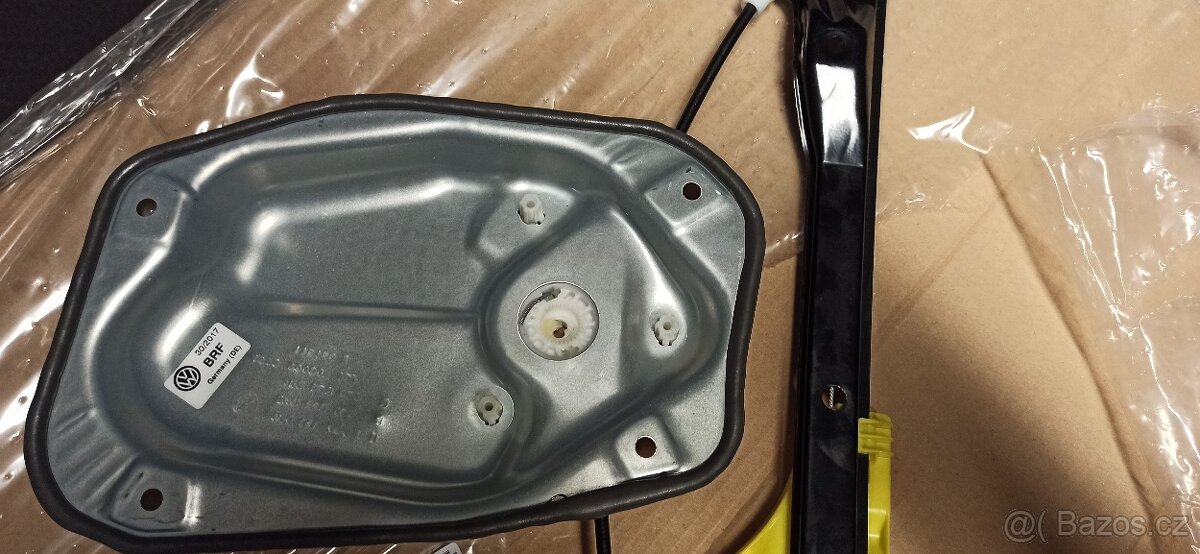 Originální stahování LZ okna VW Jetta V - 2