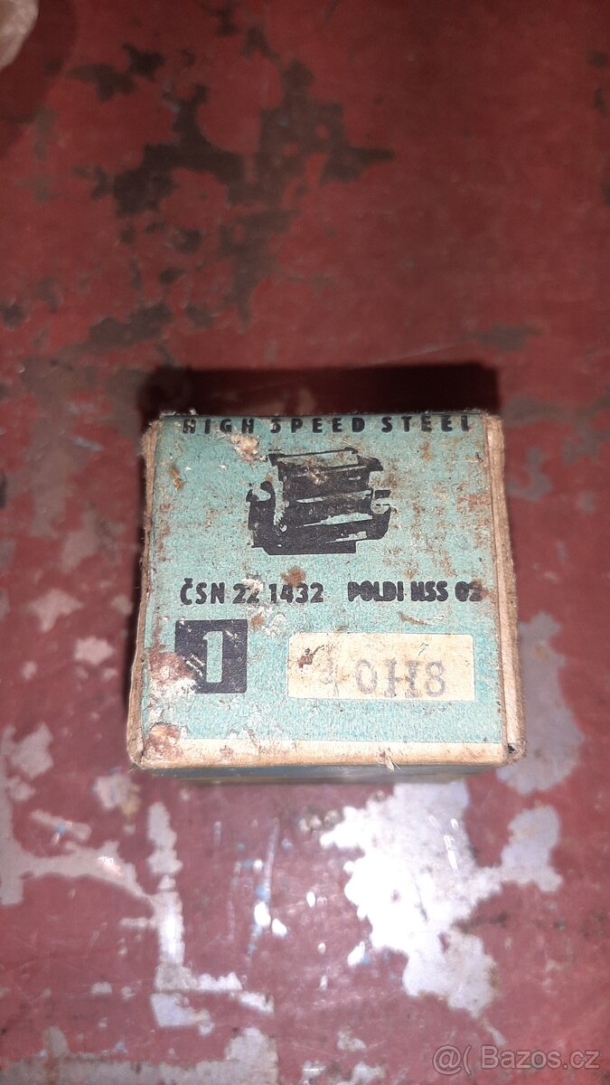 Strojní výstružníky 40H8 a 45H7 - 2