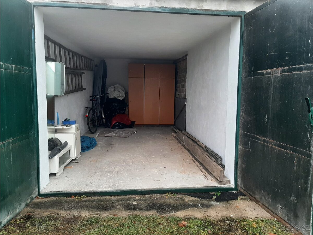 Garáž - 2