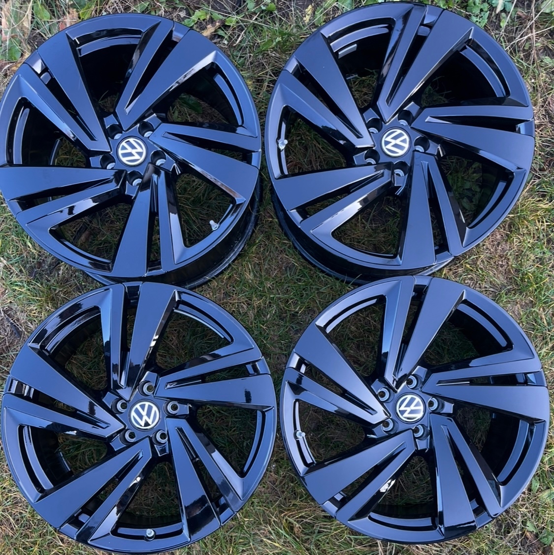 VW Touareg 3 alu R20 ET33 model NEVADA - 2