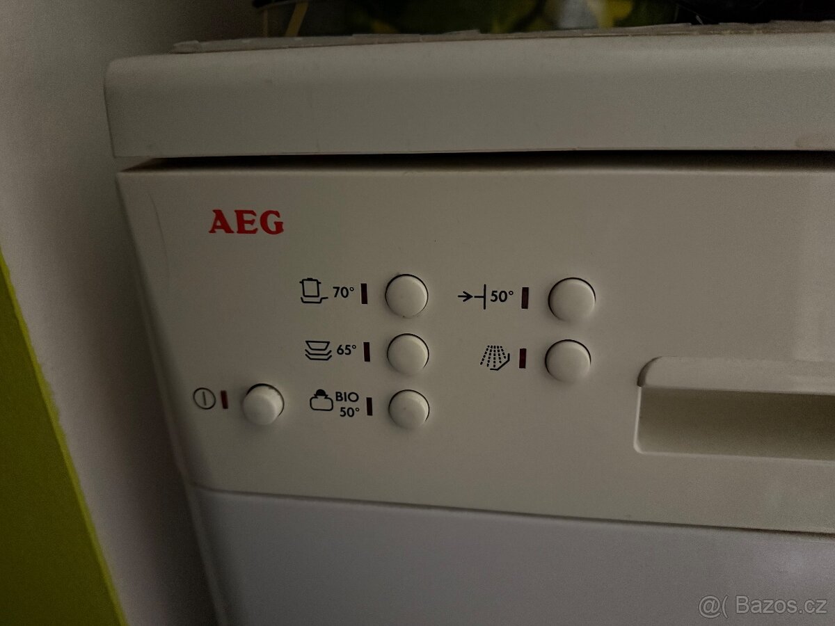 Myčka na nádobí AEG, šíře 44 cm - 2