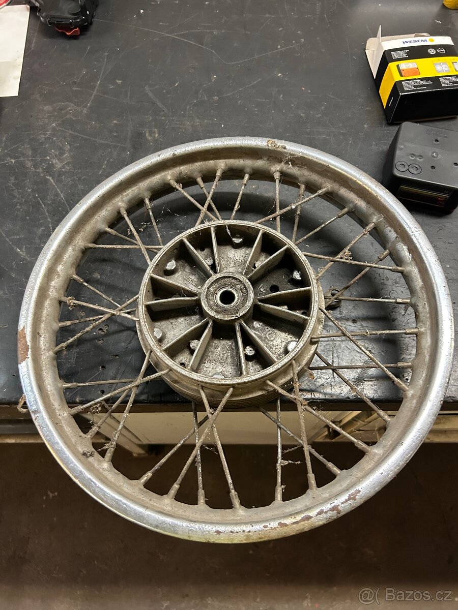 Kolo Jawa panelka 250,350 - 2