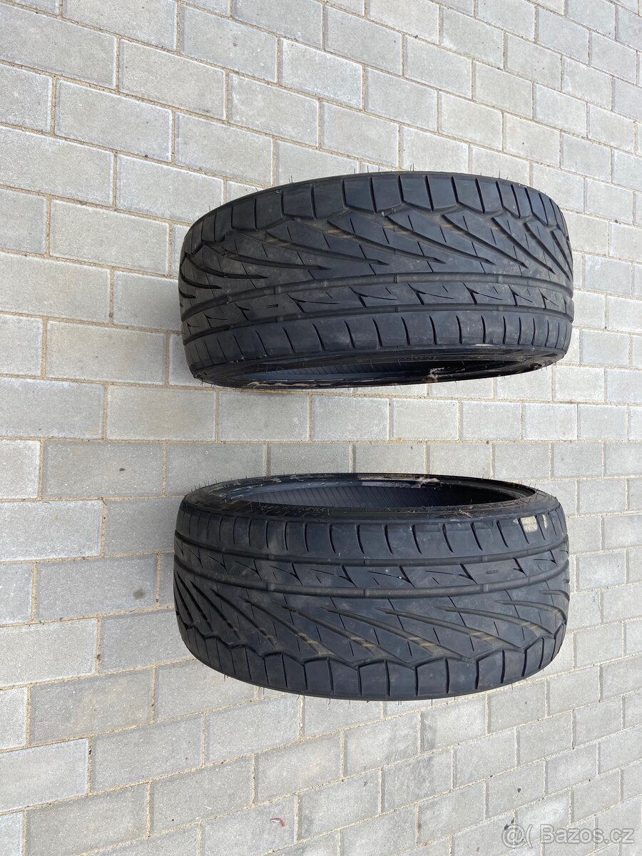 Pneu Toyo Proxes 215/35 R18 - 2