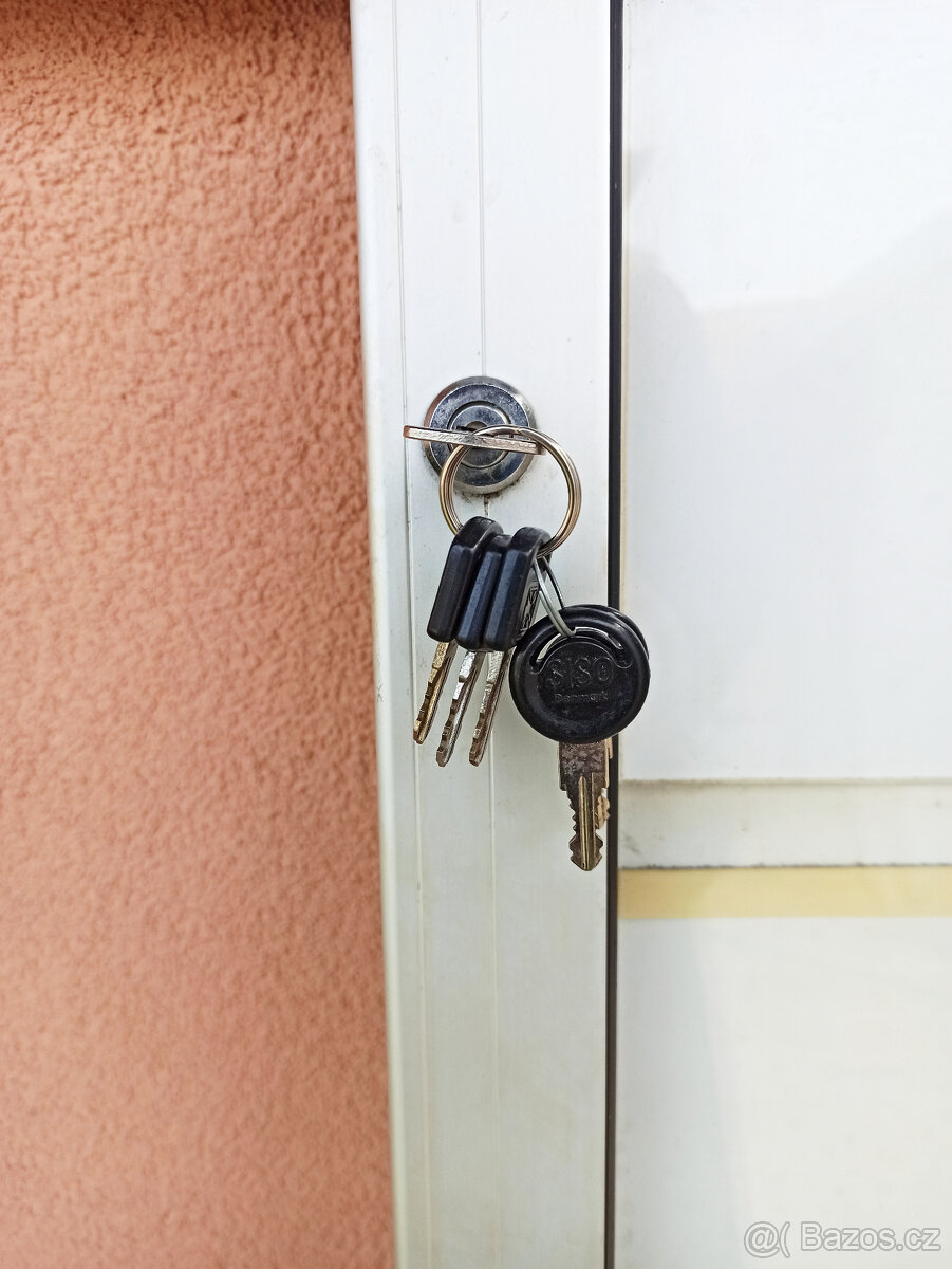 Prodám hliníkovou vývěsku - 2