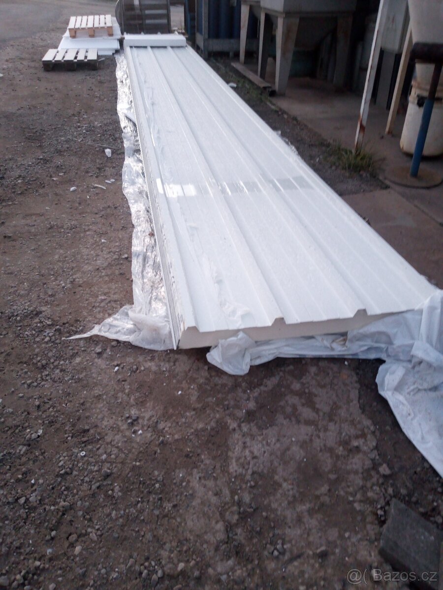 Izolační panel Kingspan - 2